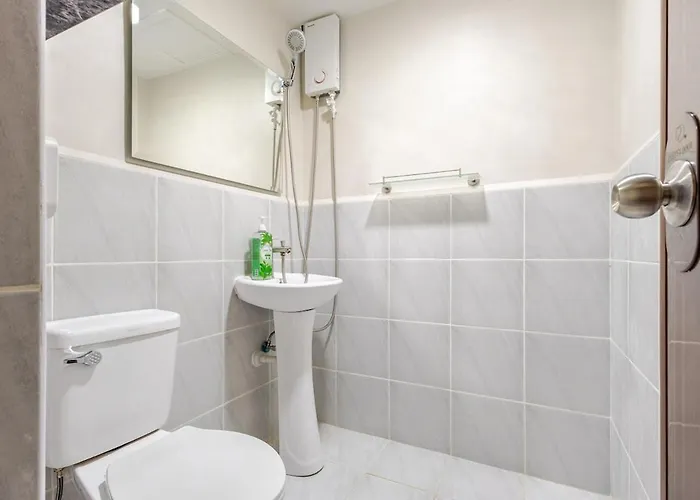 Floor In Lapu-lapu Near Mactan Airport Apartment *